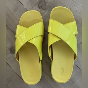 UGG Emily Patent Leather Cross Slide Sandals - Women’s Size 7